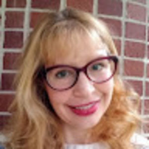 Meet your Posher, Becky